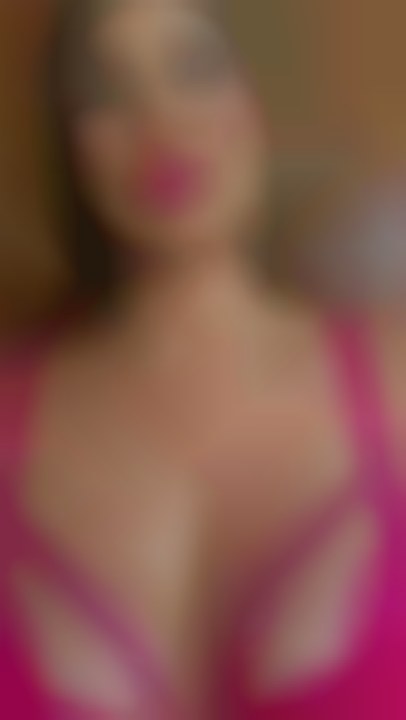 alejandraazucar, content creator on Telegram