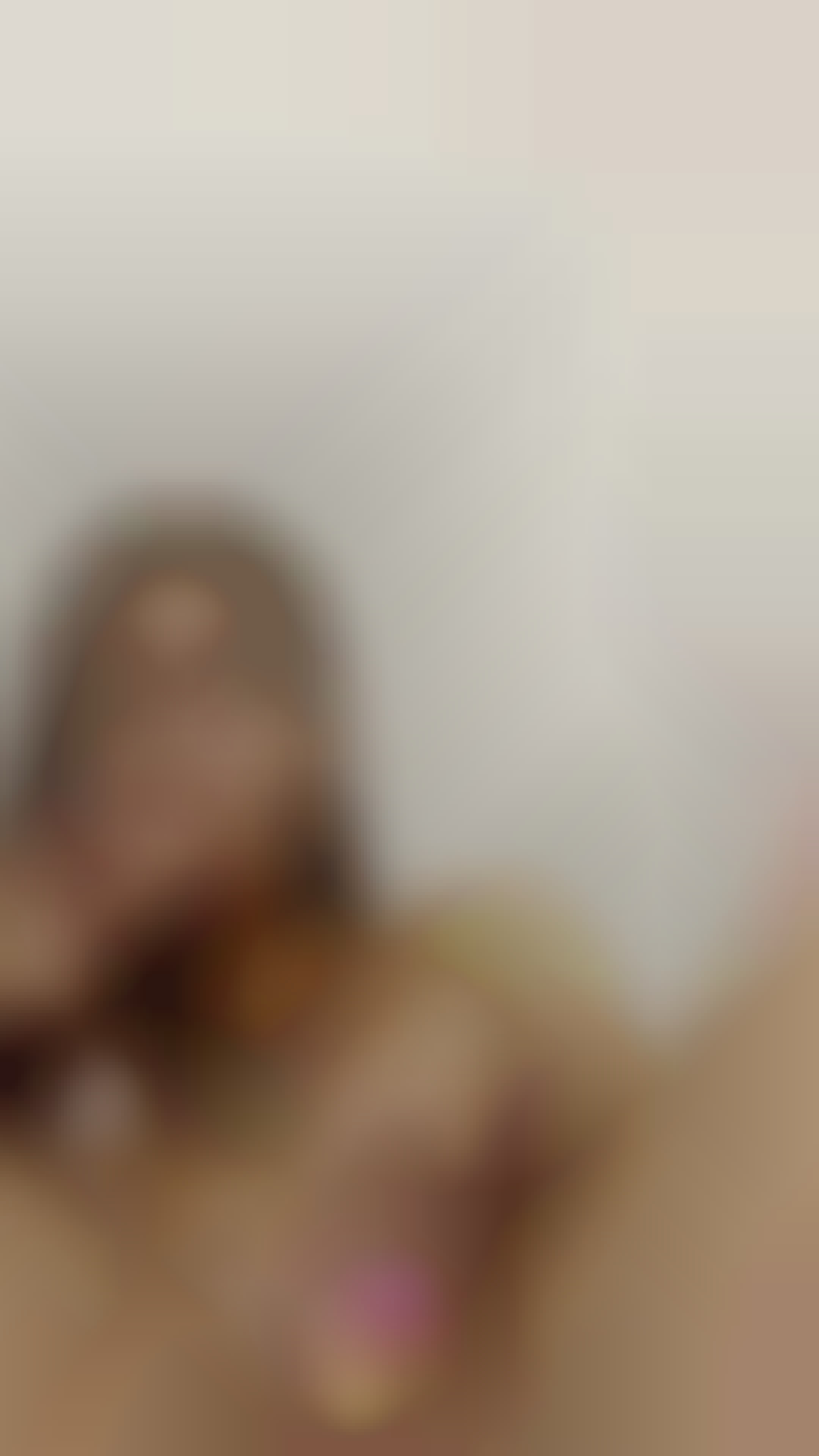 Peachxcris, content creator on Telegram
